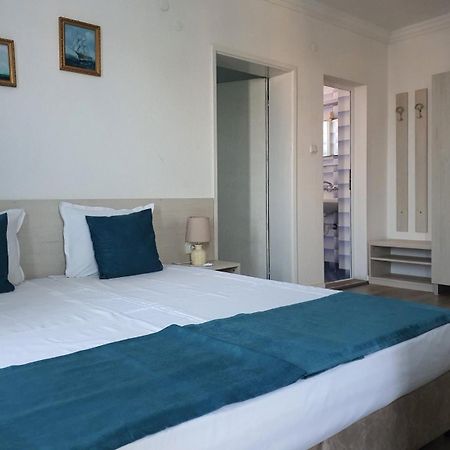 Guest House Kolev - Central 네세부르 외부 사진